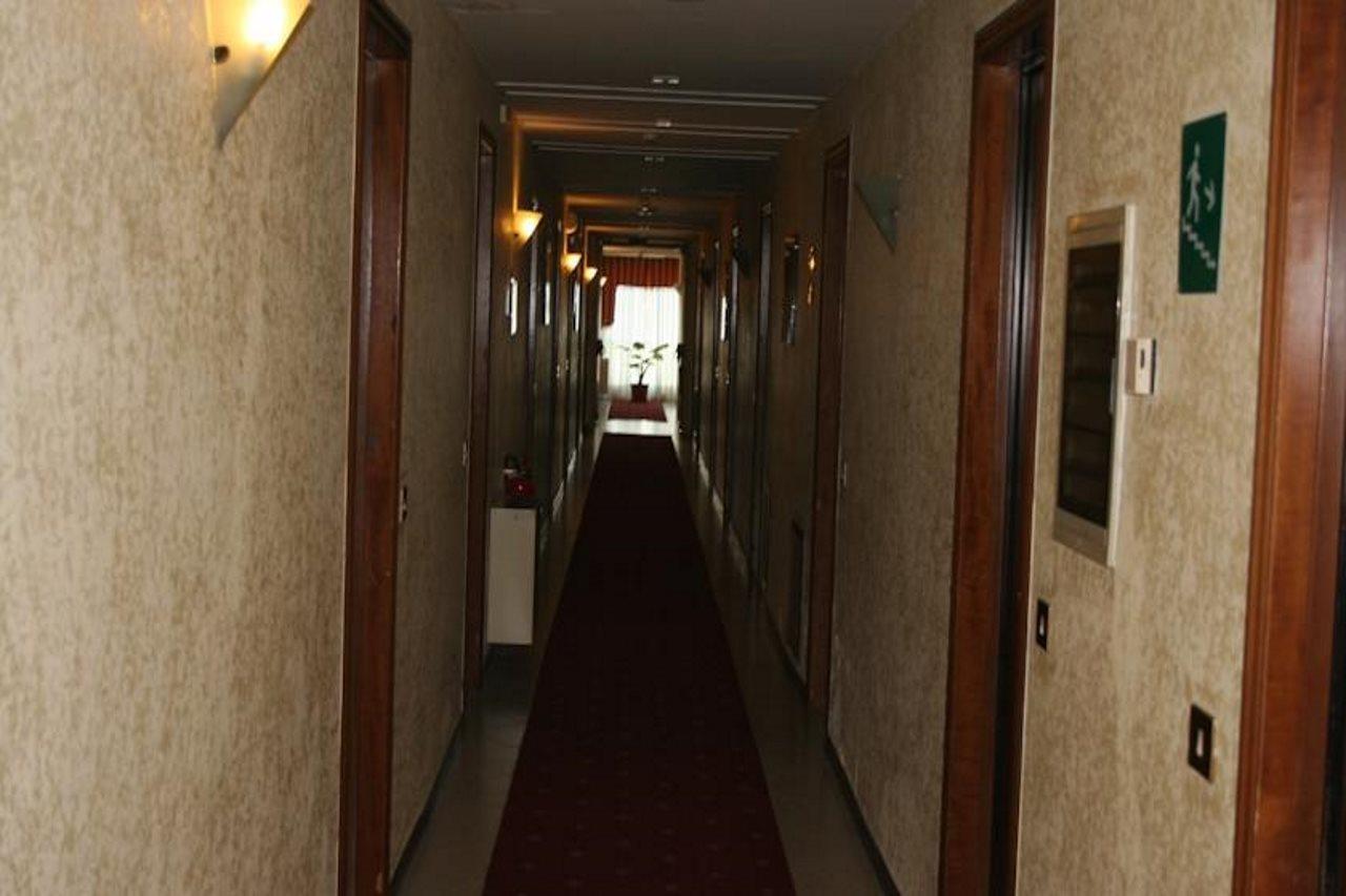 Hotel Citta 2000 ローマ エクステリア 写真